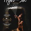 poster hijos del sol niño con lámpara en tunel