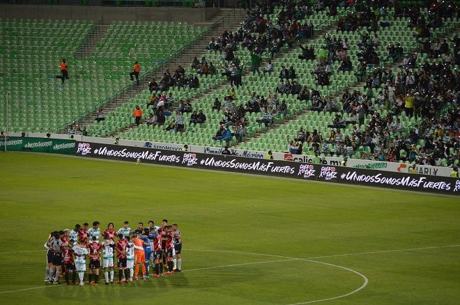 Santos contra Xolos
