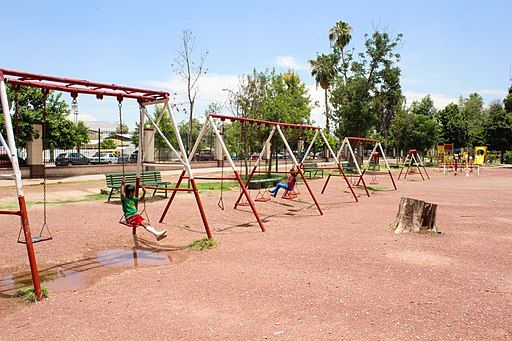 Bosque Venustiano Carranza juego niños