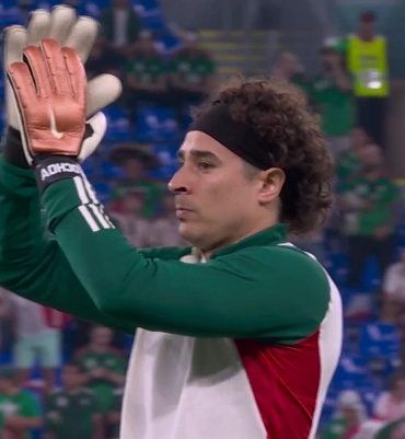 MEMO OCHOA TRI SELECCION MEXICANA PORTERO