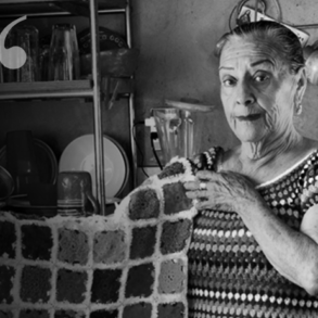 MUJER MUESTRA CROCHET ELSA CALZADA