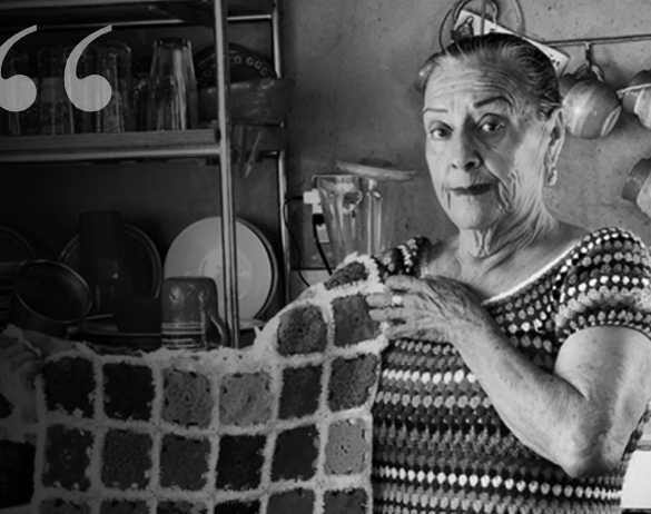MUJER MUESTRA CROCHET ELSA CALZADA